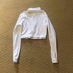Cropped turtle neck